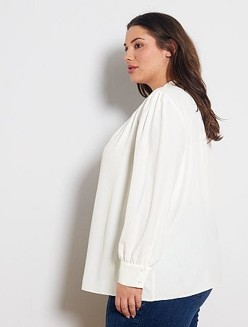 Blouse à col haut et ouverture en V - Kiabi