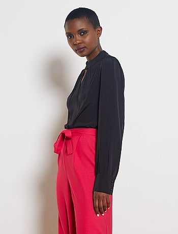 Blouse à col haut et ouverture en V - Kiabi