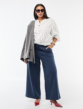 Blouse à col rond et manches longues