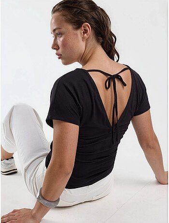 Blouse à col v avec détail nœud busem