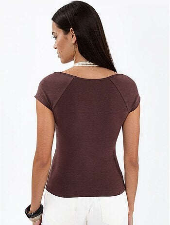 Blouse à col v et manches courtes avec drapé busem