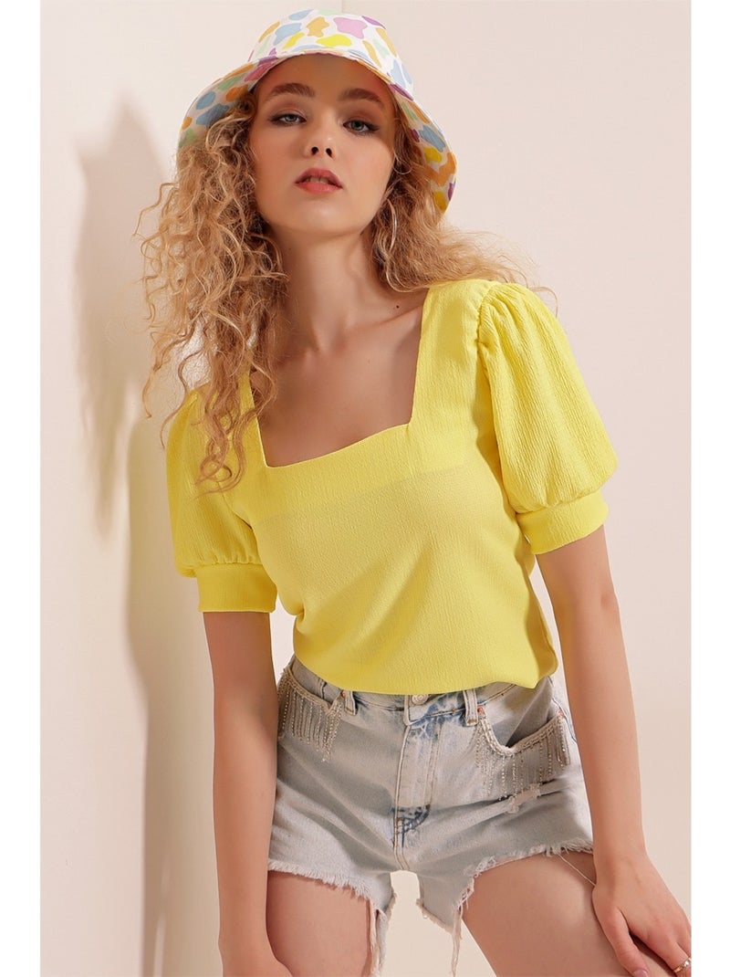 Blouse à encolure carré Jaune - Kiabi