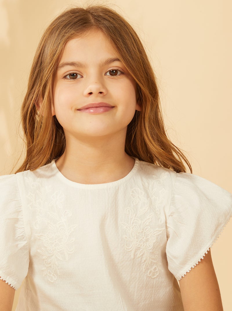 Blouse à manches courtes avec broderies blanc - Kiabi