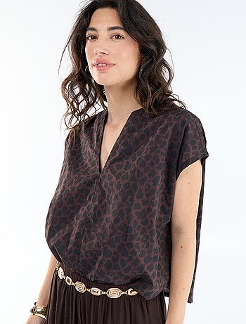 Blouse à manches courtes et col V