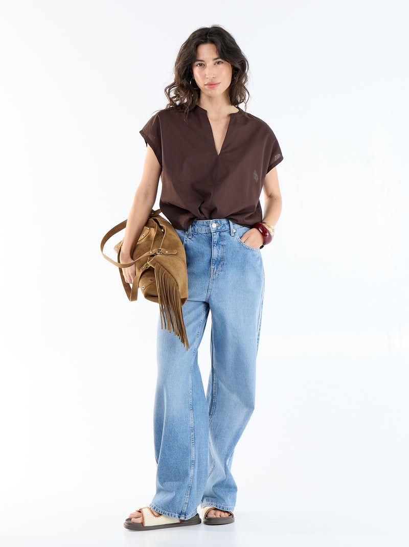 Blouse à manches courtes et col V Marron - Kiabi