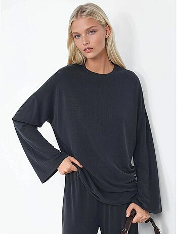 Blouse à manches longues avec col rond et coupe décontractée busem
