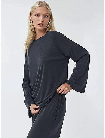 Blouse à manches longues avec col rond et coupe décontractée busem