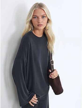 Blouse à manches longues avec col rond et coupe décontractée busem