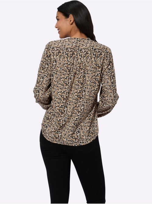 Blouse à manches longues avec col rond et motif animal - Taille standard - Moda Vilona - Kiabi Blouse à manches longues avec col rond et motif animal - Taille standard - Moda Vilona - Kiabi