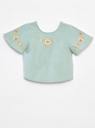 Blouse à motifs brodés