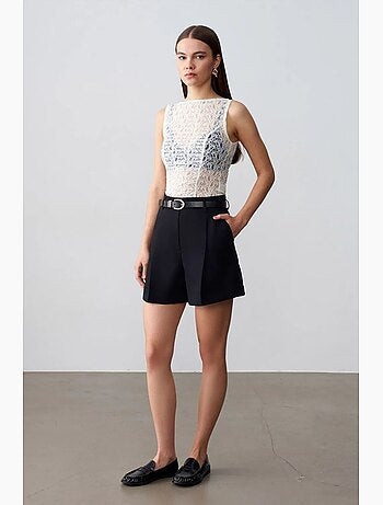 Blouse ajustée sans manches en dentelle dilvin