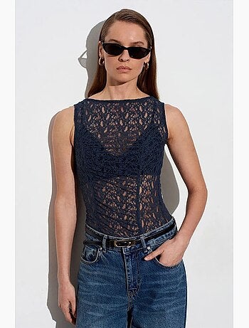Blouse ajustée sans manches en dentelle dilvin