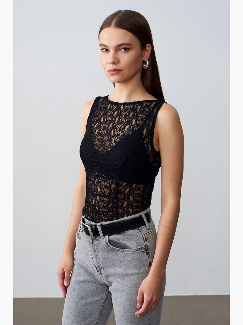 Blouse ajustée sans manches en dentelle dilvin Noir - Kiabi