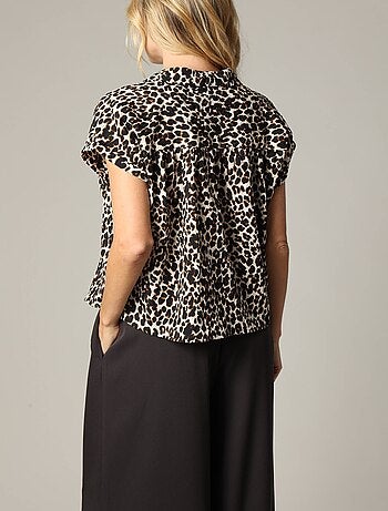 Blouse ALIZIA 100% polyester à la coupe droite avec imprimé 'Deeluxe'