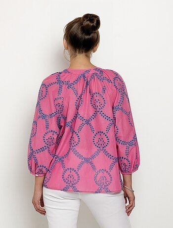 Blouse ample broderies ajourées manches 3/4