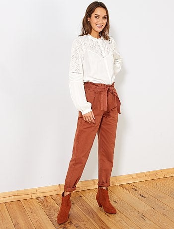 Blouse avec broderie anglaise - Kiabi