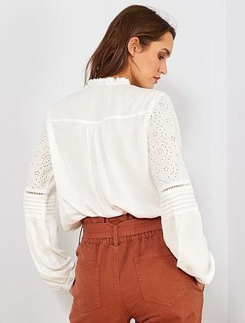 Blouse avec broderie anglaise - Kiabi