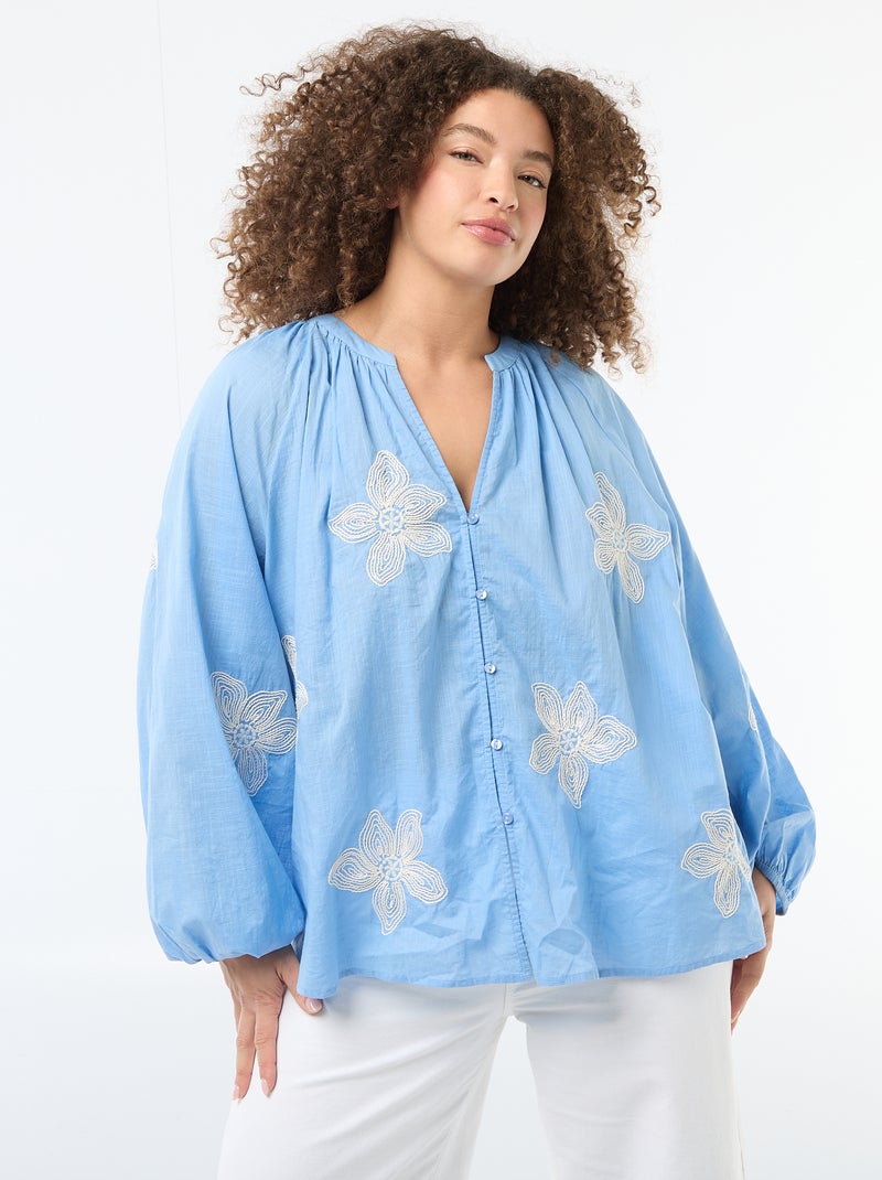 Blouse avec broderies Bleu - Kiabi