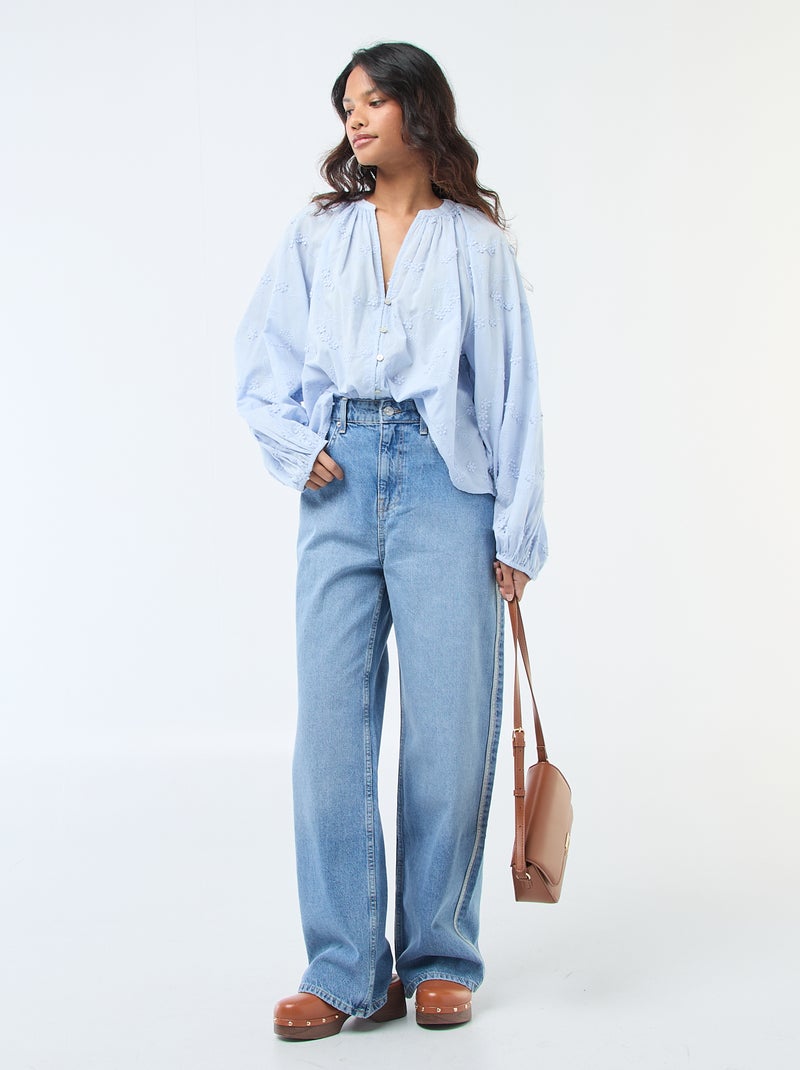 Blouse avec broderies fleurs Bleu - Kiabi