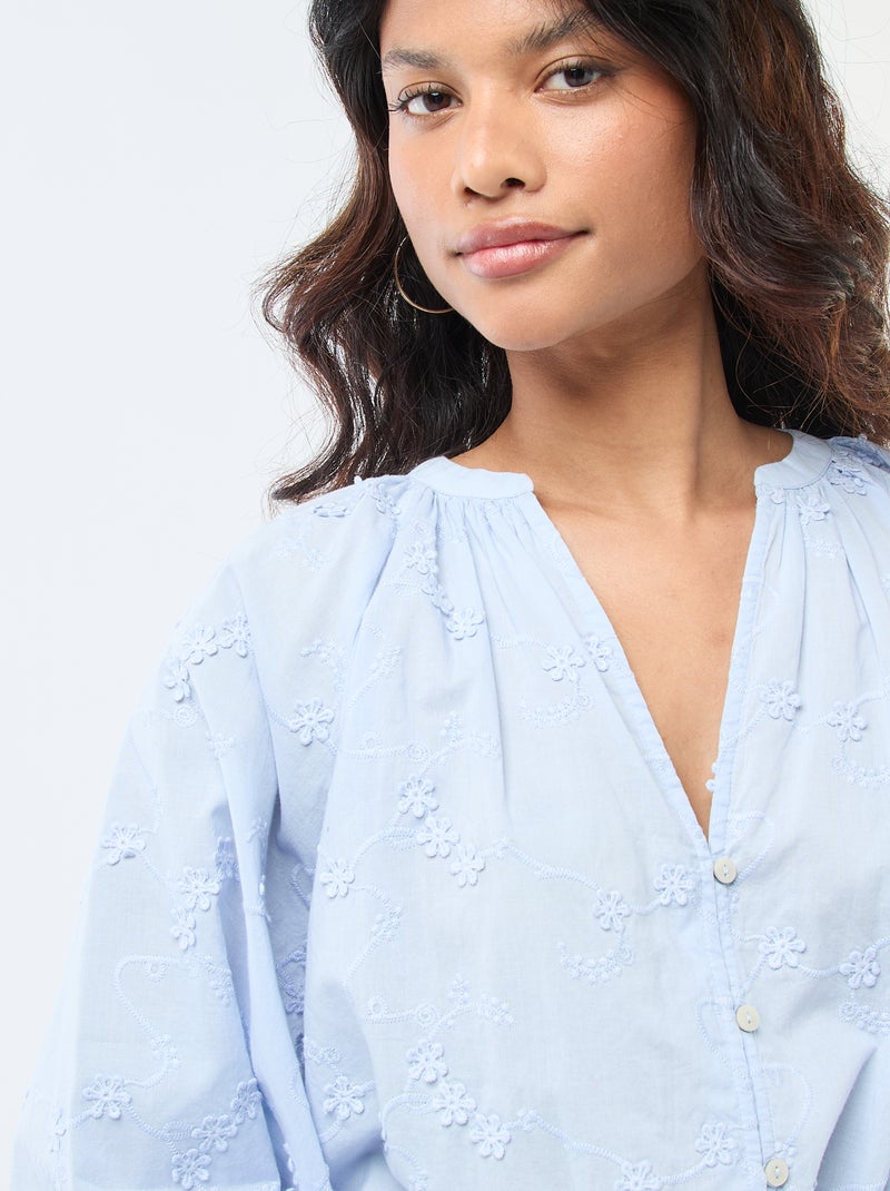 Blouse avec broderies fleurs Bleu - Kiabi