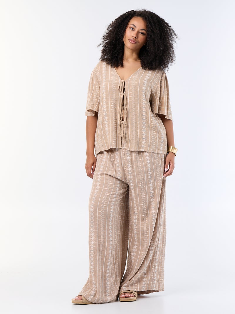 Blouse avec nœuds et broderies à manches courtes Beige - Kiabi
