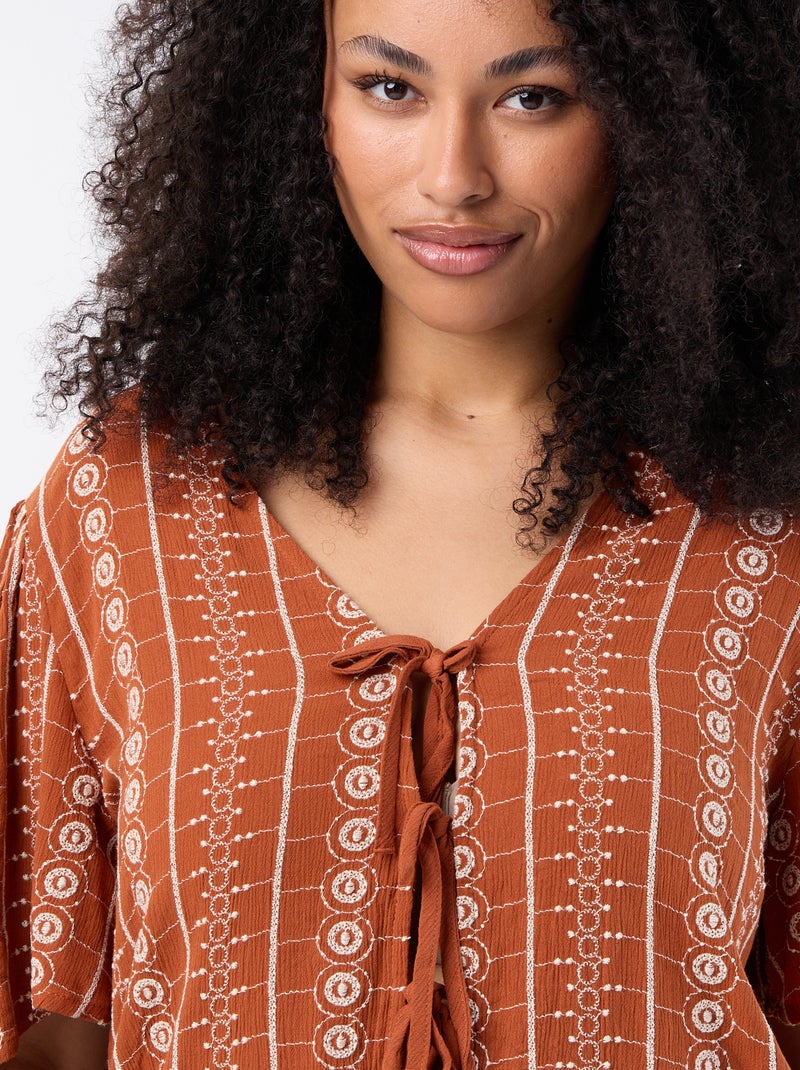 Blouse avec nœuds et broderies à manches courtes Orange - Kiabi