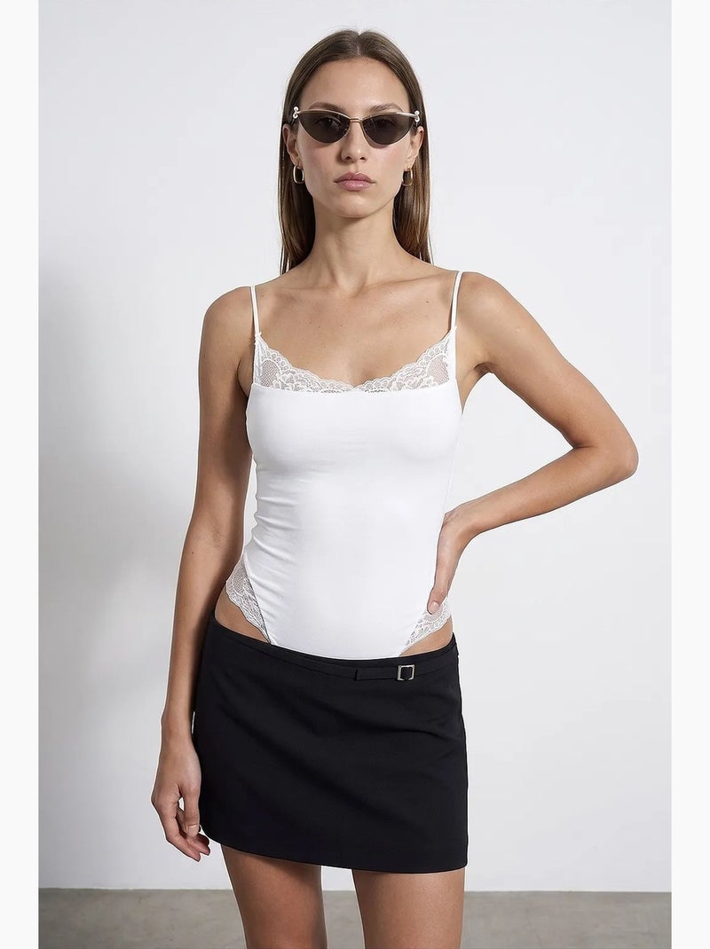 Blouse body sans manches en dentelle, coupe slim dilvin Blanc - Kiabi