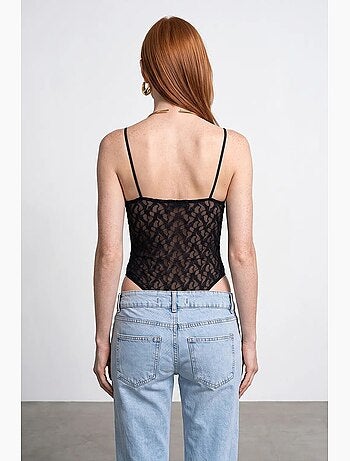 Blouse body sans manches en dentelle dilvin