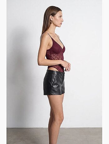 Blouse body sans manches en dentelle dilvin