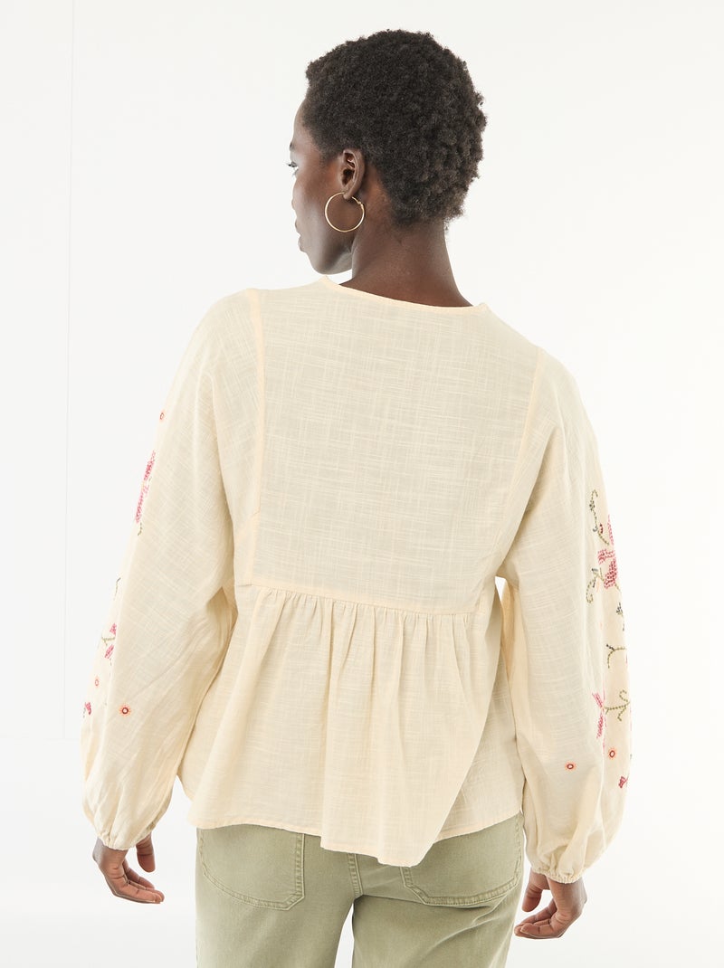 Blouse brodée à fleurs Beige - Kiabi