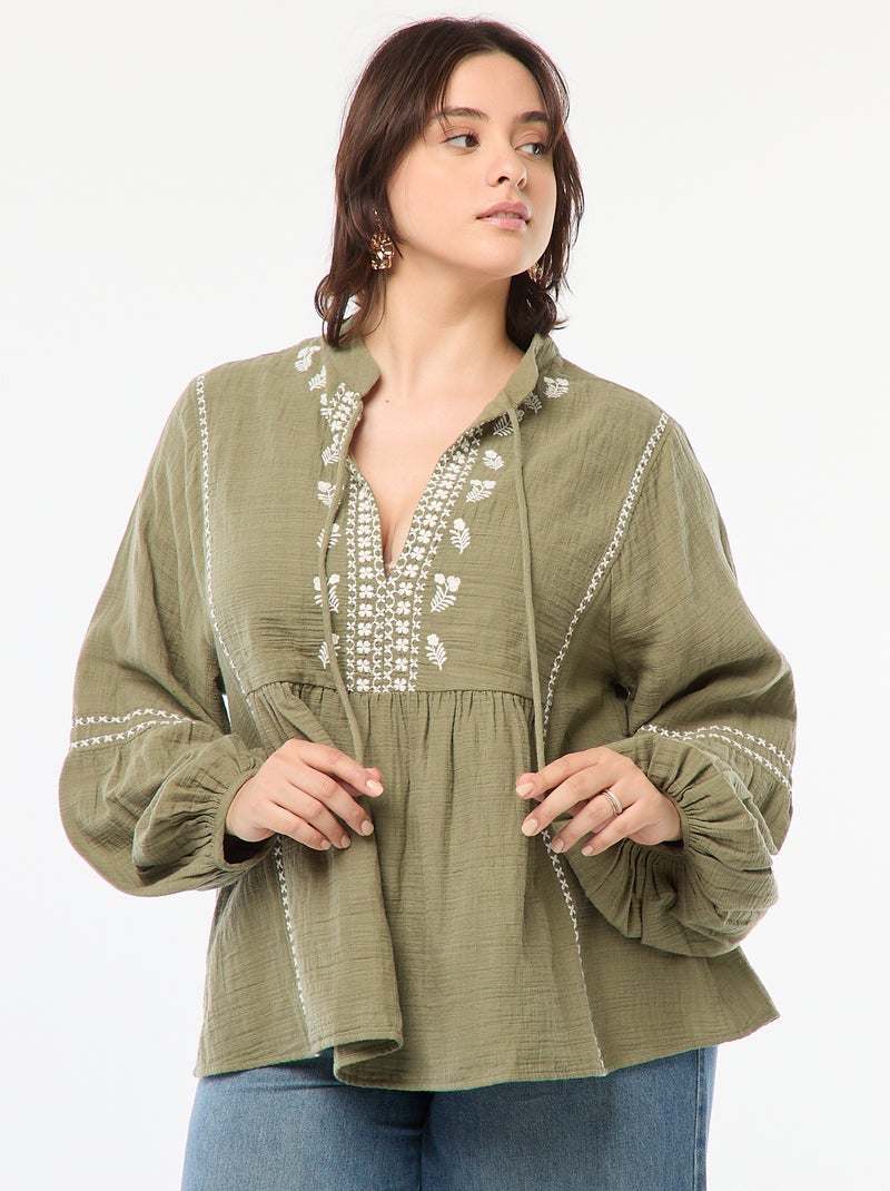 Blouse brodée à manches longues Vert - Kiabi