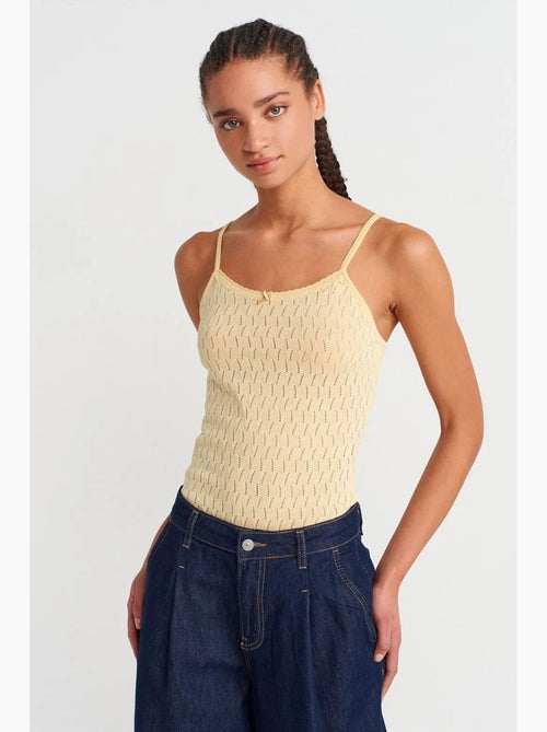 Blouse cami courte en maille texturée à nœud dilvin - Kiabi