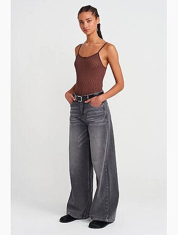 Blouse cami courte en maille texturée à nœud dilvin