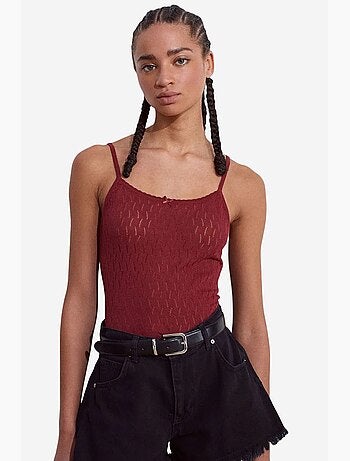 Blouse cami courte en maille texturée à nœud dilvin