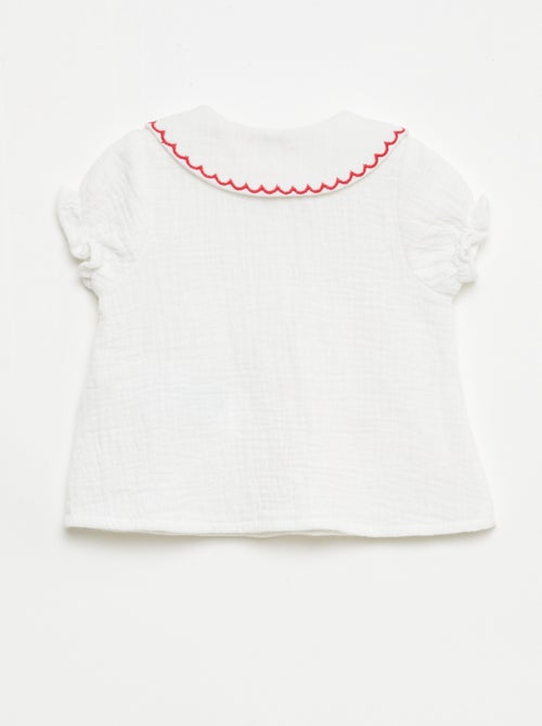 Blouse col Claudine et broderies 'cœurs' - Kiabi Blouse col Claudine et broderies 'cœurs' - Kiabi