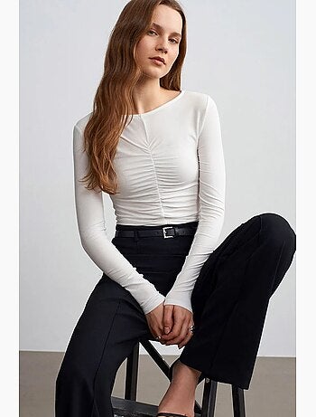 Blouse coupe ajustée à col bateau et manches longues dilvin