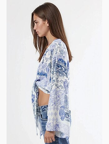Blouse courte à col en v imprimé cachemire détail lien busem