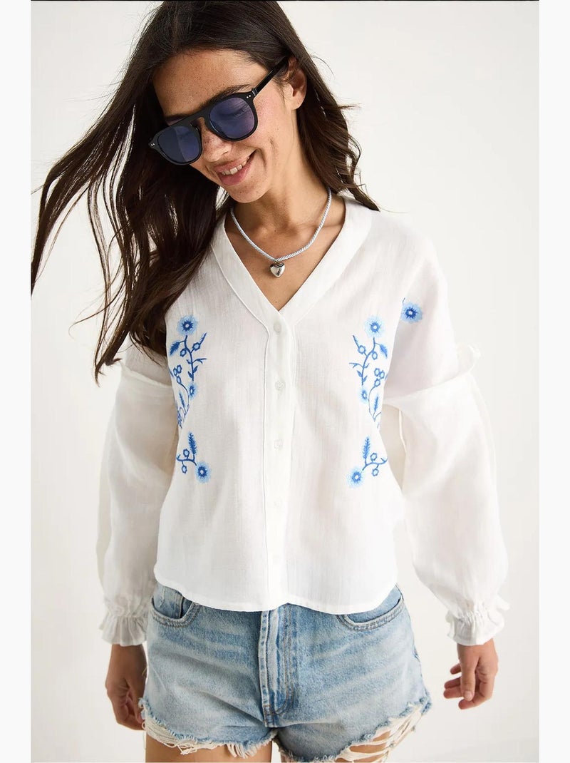 Blouse courte brodée col v lucci Blanc - Kiabi