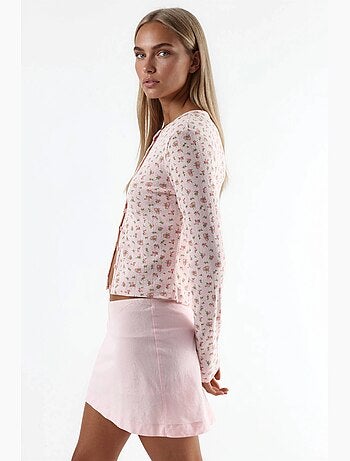 Blouse courte côtelée à fleurs avec fermeture boutonnée busem