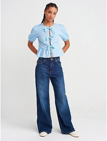 Blouse courte femme avec détail nœud dilvin