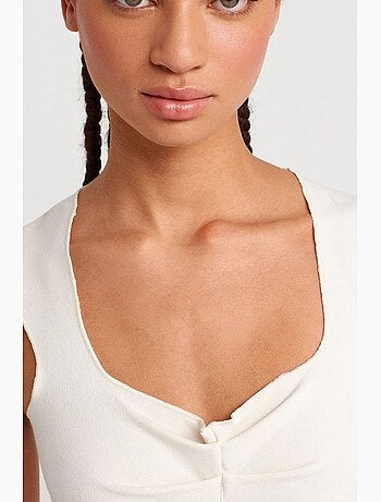 Blouse crop ajustée sans manches à col carré dilvin
