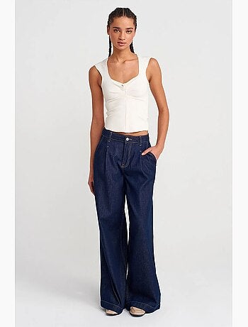Blouse crop ajustée sans manches à col carré dilvin