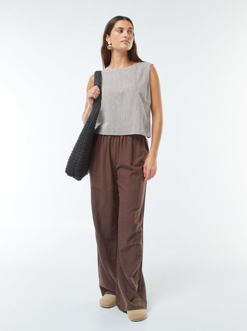 Blouse crop en lin mélangé sans manches - Kiabi