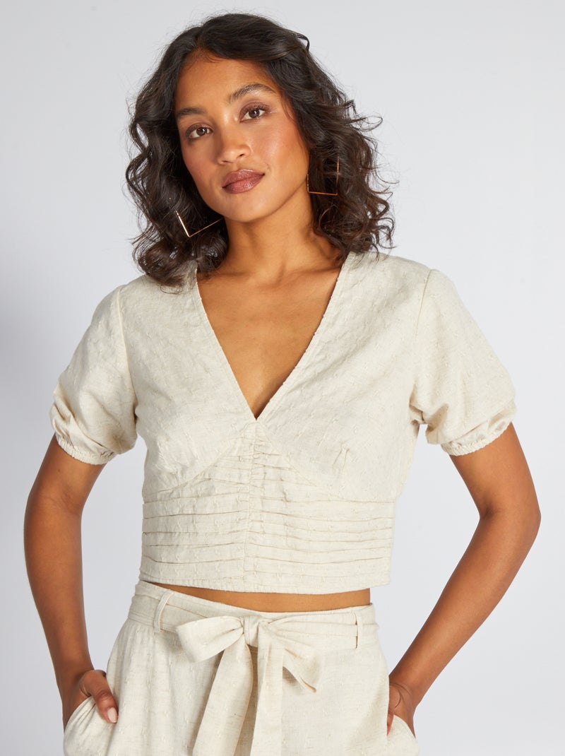 Blouse crop top en lin et décolleté plongeant Beige - Kiabi