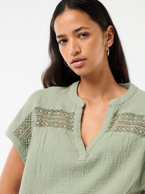 Blouse en double gaze de coton avec broderies - Kiabi