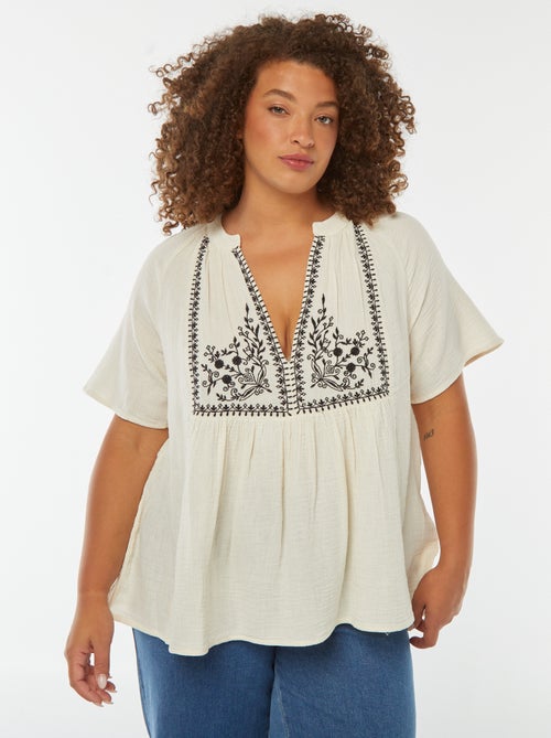 Blouse en gaze de coton avec encolure brodée - Kiabi