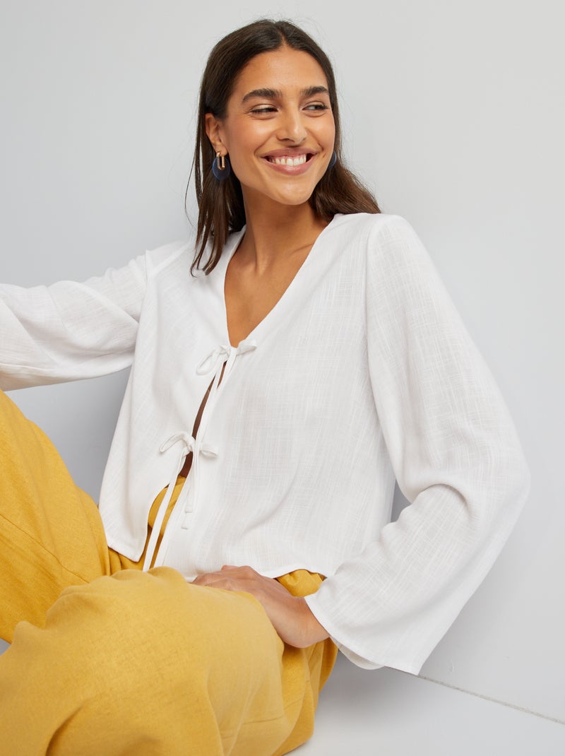 Blouse en lin mélangée nouée devant Blanc - Kiabi