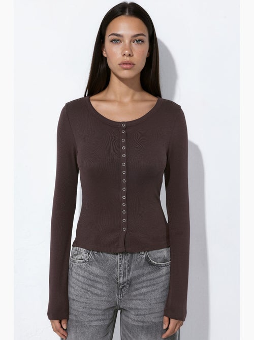 Blouse en maille avec boutons-pression sur toute la longueur devant hiccup - Kiabi Blouse en maille avec boutons-pression sur toute la longueur devant hiccup - Kiabi