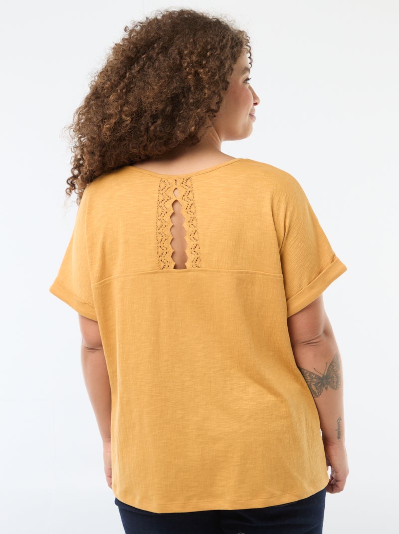 Blouse en matière crêpée manches courtes Beige - Kiabi