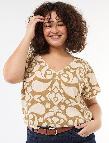 Blouse en matière gaufrée à manches courtes